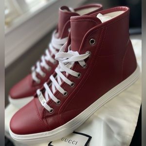 Authentic Men Gucci Sneakers. Brand New W/ Box